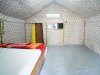 berir-baor_tent-room