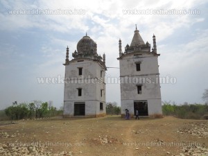 Temple and Mosque at Duli